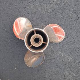 58700-96l30-000 Suzuki Propeller