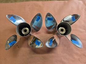 990c0-00510-24p Suzuki Pair Of 4 Blade 15 1/4 Inch X 24p Watergrip Ss Propellers P11376 P11377