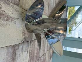 990c0-0090f-24p Suzuki Stainless Steel Contra-rotate Propellers / 990c0-0090r-24