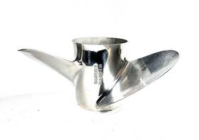 990c0-0091r-195 Suzuki 3 X 15 1/2 19.5r Rear Rh Ss Propeller Damaged