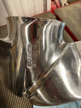 990c0-0091r-21p Suzuki Rear Prop 21 Pitch
