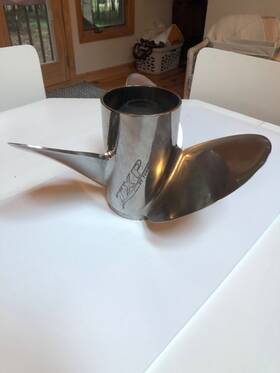 Txp147524 Turbo Txp Propeller 24 Pitch Mercury 15 Spline Rubber Hub Included