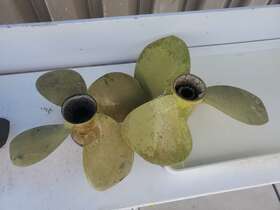 3663275 Volvo Penta Ips Type T2 Nibral Twin Propeller Set