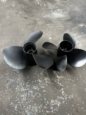 213243415 Volvo Penta 21260645 Oem I5 Duo Prop Aluminum Dps 3 And 4 Blade Set F5