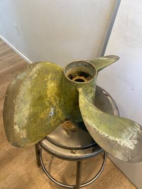 218018196 Volvo Penta Used Ips15 N6 Front Propeller
