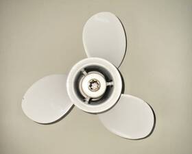 12-j1 Yamaha 9 1/4 X Propeller