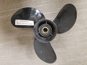 19referb Yamaha Referb 13-1/2 X 19 3blade Stainless Steel Propeller