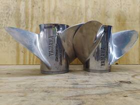 25xl-15 Yamaha Saltwater Series Xl Set 25x15.25 Rh And Lh Propeller #87 #88