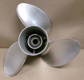 3551-148-17 Yamaha Used Solas / Titan 3 14 3/4 X 17 Stainless Outboard Prop #