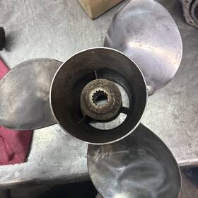 5050-r Yamaha Propeller