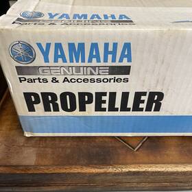 5053-17 Yamaha Silverado Propeller Qs 5053 / 14.5 X 17l