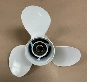664-45943-01-el Yamaha New Oem Outboard 9 7/8 X 8 Propeller For 20-30 Hp P/n