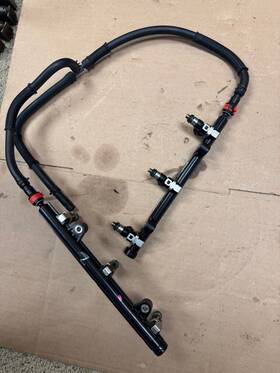 6aw-13761-00-00 Yamaha 6cb-13161-10-00 300hp Delivery Pipe 1 Injector