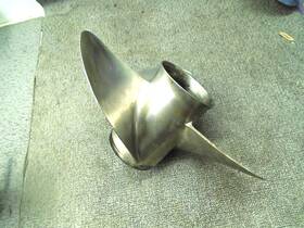 6r4-45798-a0-00 Yamaha 17-ml Stainless Propeller Left Hand Rot 15 1/4x17p Prop
