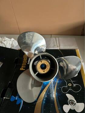 Yp-031115a Young Props 11 X 15 Stainless Steel Boat Propeller For Mercury Motor 30-70 Hp 13 Spline Rh