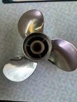 Used Solas Prop 9.25X9P P#4121-093-09. Fixed Price $100.99.