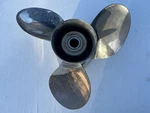 Stiletto 1/4" 21P Advantage Ss Prop 40321 V/O1421 Volvo Sx. Fixed Price $129.95.