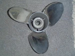 Michigan Wheel Stainless Steel Rh Prop 15 Spline SSM-425 , Yamaha 1980ISH. Fixed Price $115.00.