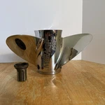 Mercury Mirage Plus 27 Pitch Propeller 48-18280 Right Hand. Fixed Price $375.00.