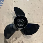 Yamaha Outboard 13 X 17 K2 Series Right Hand Propeller 688-45930-02-00. Fixed Price $300.00.