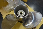 Johnson/evinrude/omc New Oem 13-1/2X15 Rh Stainless Propeller 0763950. Fixed Price $395.00.