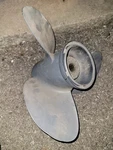 Volvo 3850300 15X17 P, Blade Propeller, Rh, 19 Spline. Fixed Price $152.69.