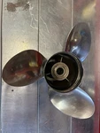 Stiletto Propeller 14.25X17P Rh Ss Blade PROP#10317 M1417 Mercury Mercruiser. Fixed Price $150.00.