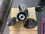 Evinrude Johnson 763572 15X21 Rh Rebel Stainless Prop New Box With Hub. Fixed Price $425.00.