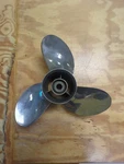 Yamaha Saltwater Series Ii Propeller 3 Blade 15 1/2 X 17 Rh. Fixed Price $425.00.