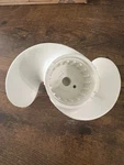 Omc Johnson Evinrude 9.5 X 10.5 White Composite Propeller 319004 Oem Nos. Fixed Price $39.99.