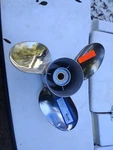 Stiletto 30317-Y1417 14X17 Yamaha 15 Spline Prop Recon. Fixed Price $250.00.