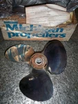 Michigan Propellers 084006 Stainless Steel 14" X 17" 3-BLADE New. Fixed Price $499.99.