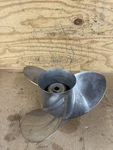 Yamaha Saltwater Series Xl 16 1/4X 17 Pitch Rh Standard Stainless Propeller. Fixed Price $399.00.