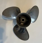Michigan Wheel Stainless Steel Rh Propeller 15 3/4X17P 033007. Fixed Price $170.00.