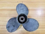 Mercury Aluminum Rh Boat Prop 12.5X8 Pitch 13 Spline 48-42738 A10L. Fixed Price $50.00.