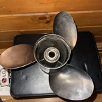 Cabela's C321421 Stainless Steel Propeller 15 Spline. Fixed Price $85.00.