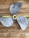 Zf 21 Fixed Pitch 3 Bladed Propeller 14 L.h Rotation. Fixed Price $180.00.