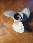 New Oem Evinrude 778608 11.6X12RH Aluminum Propeller 40-50HP. Fixed Price $53.91.
