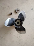 Mercury 25 Hp 10.88 X 11P Propeller 48-85632A40 With Nut And Thrust Washer. Fixed Price $25.00.