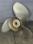 Volvo Penta Stiletto Propeller Stainless 40319 V/01419 1/4X19P Used. Fixed Price $129.00.